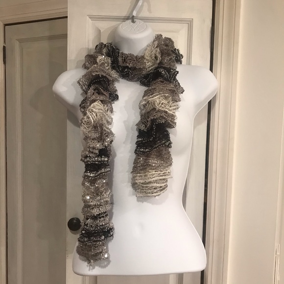 Eclectic Knitted Scarf  Grey Silver Black & White - Picture 3 of 4